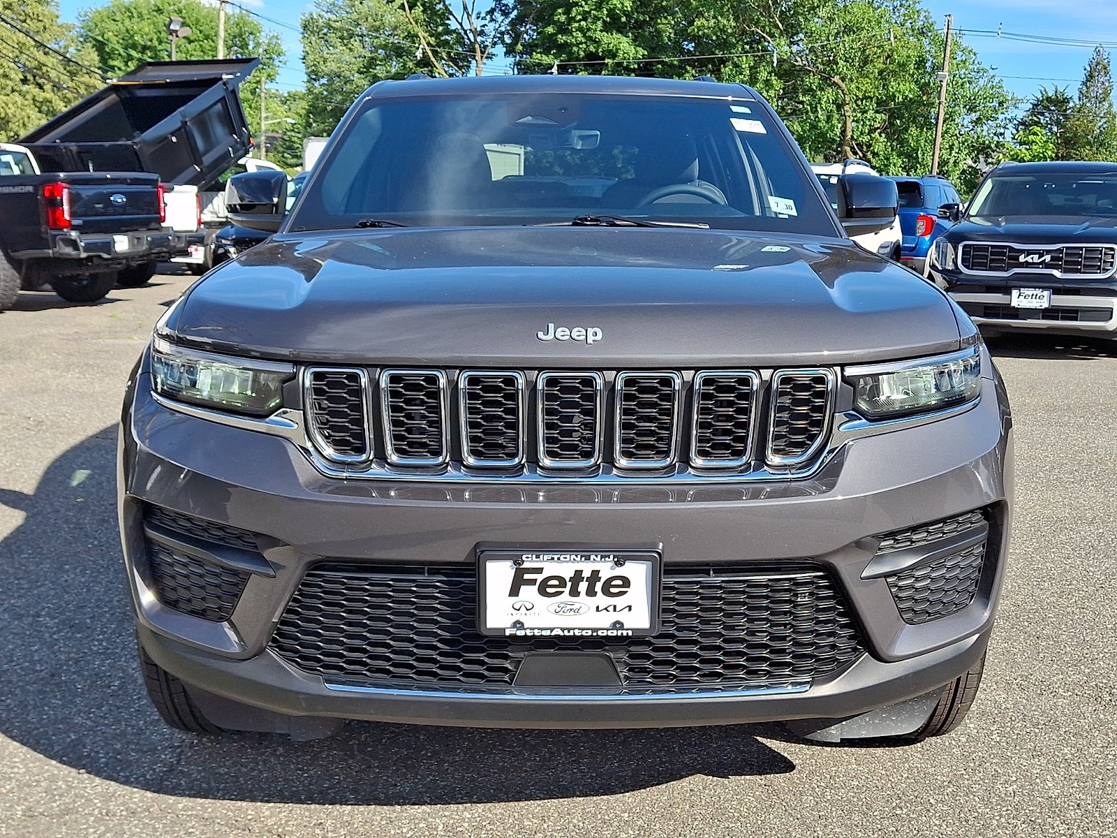 2025 Jeep Grand Cherokee Laredo X