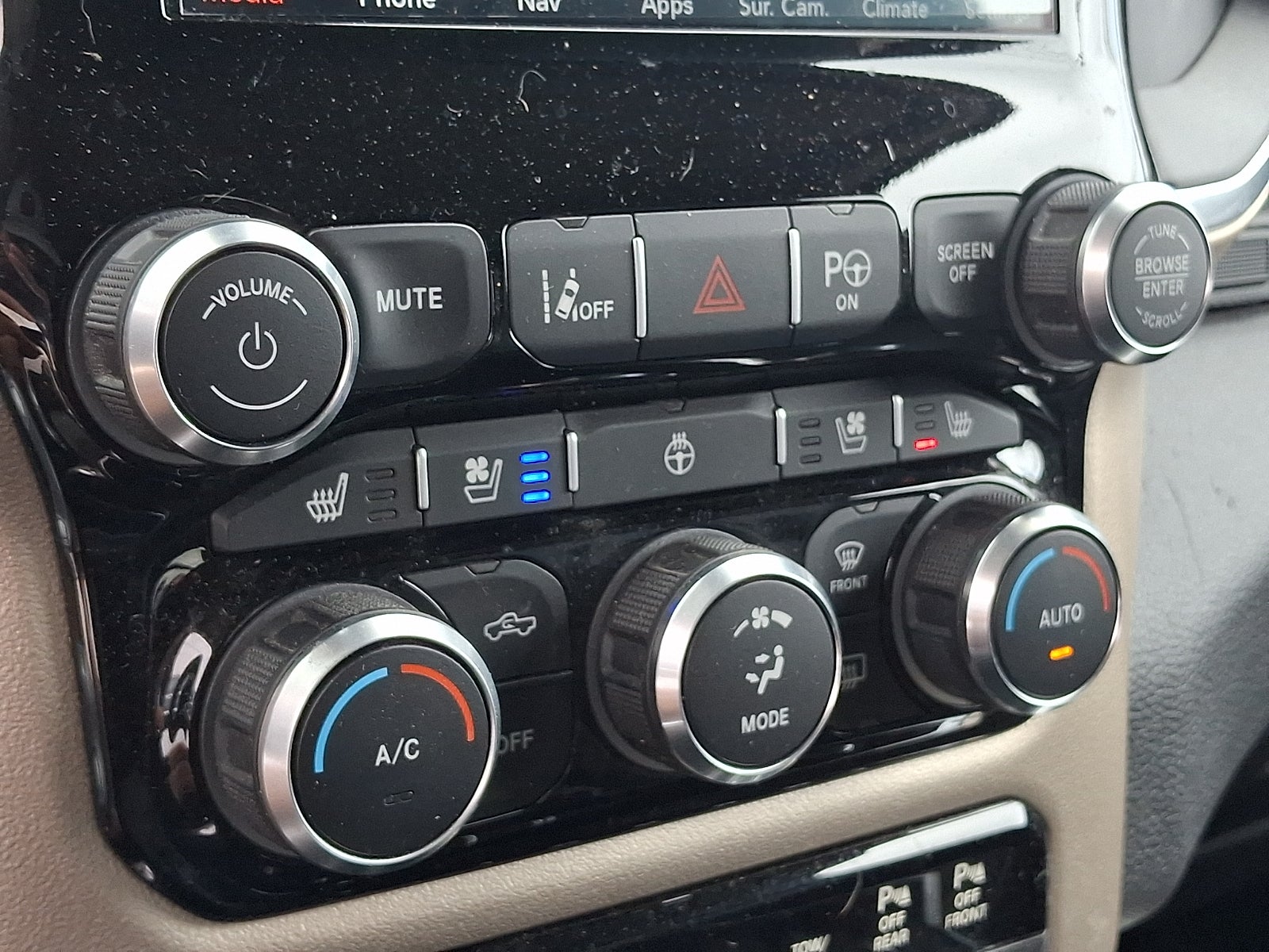 2019 RAM 1500 Laramie