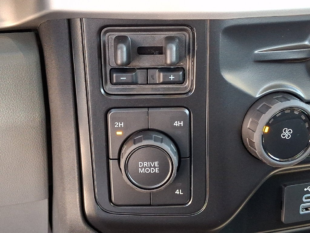 2027 Ford F-250SD XL