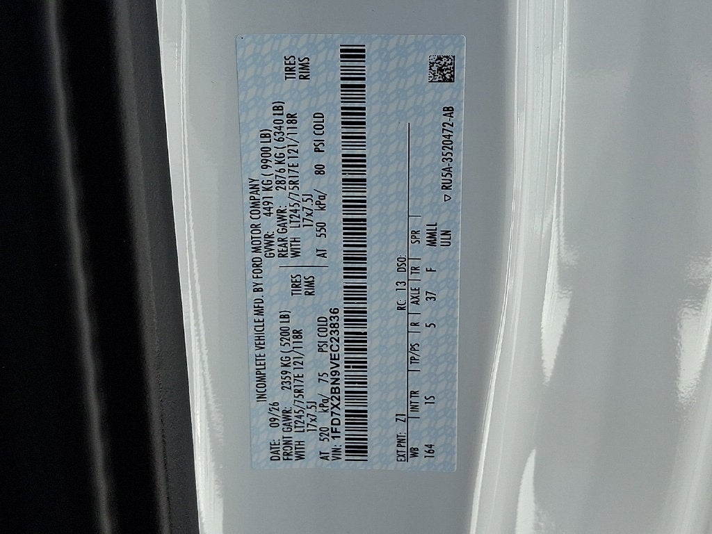 2027 Ford F-250SD XL