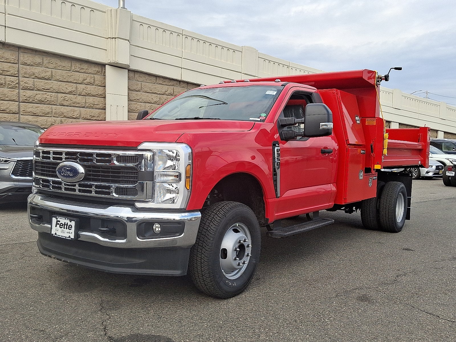 2024 Ford F-350SD XL DRW