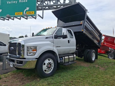 2025 Ford F-750SD Base