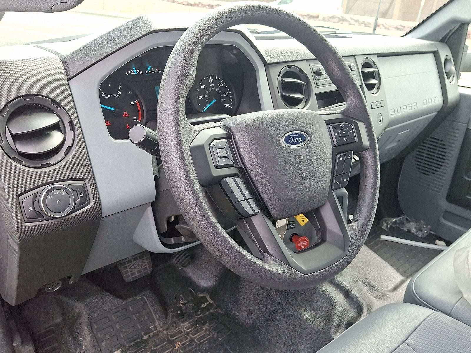 2025 Ford F-750SD Base