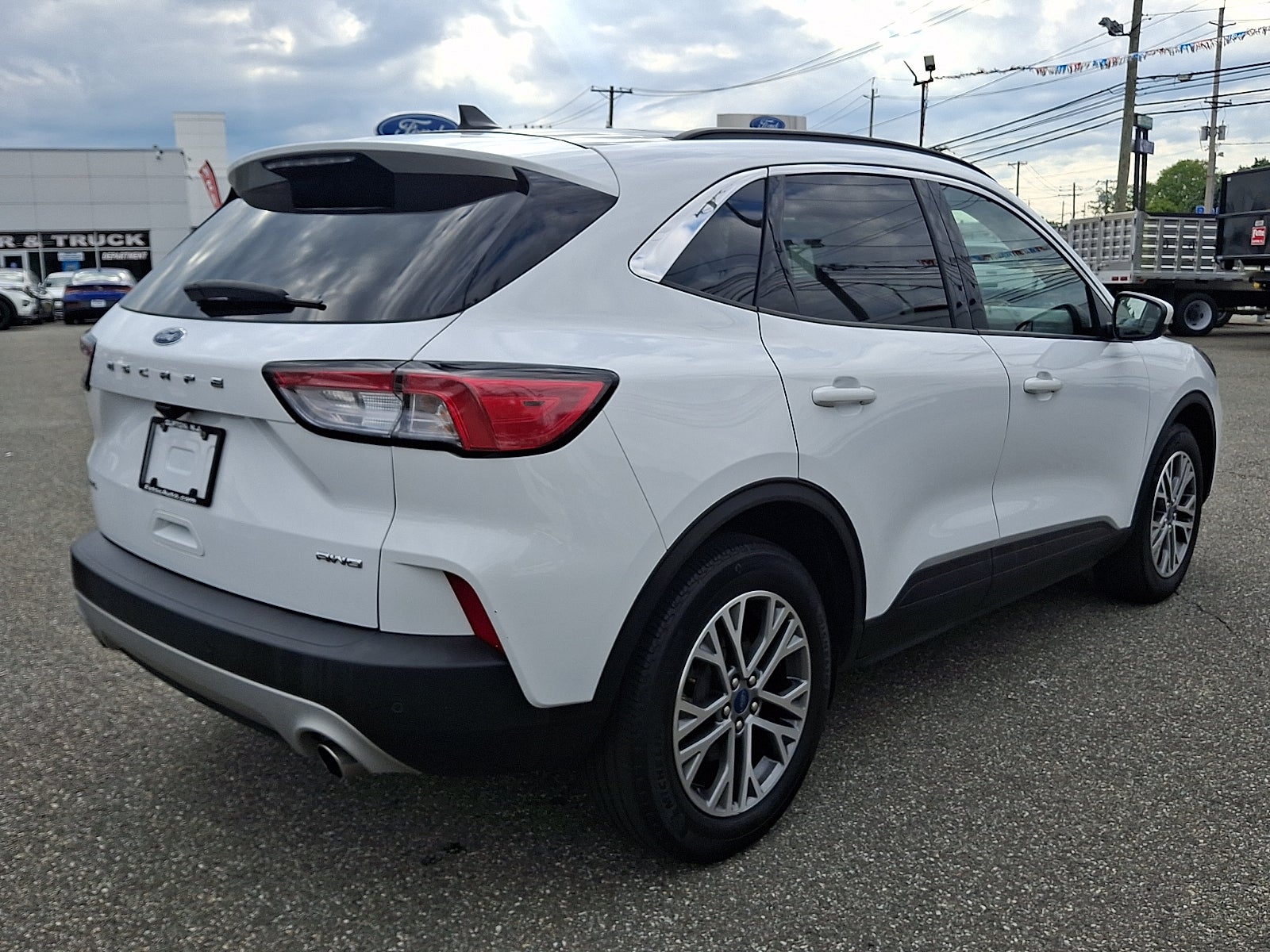 2022 Ford Escape SEL