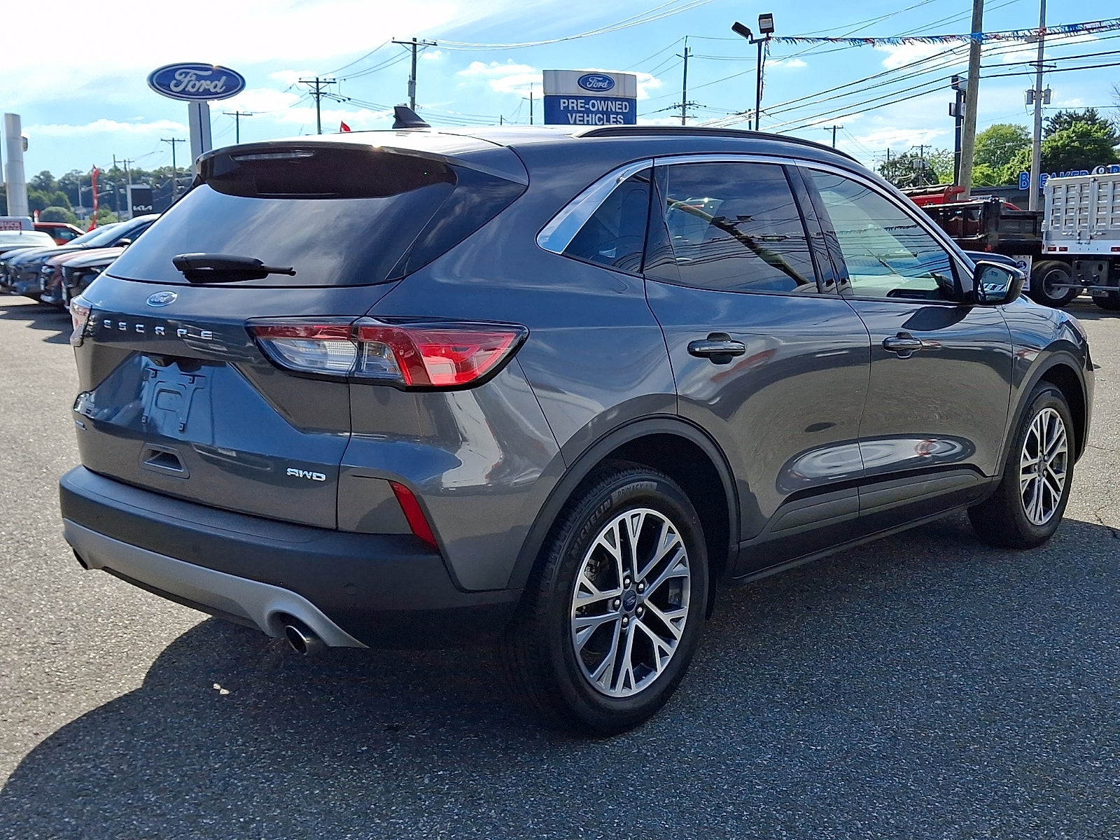 2022 Ford Escape SEL