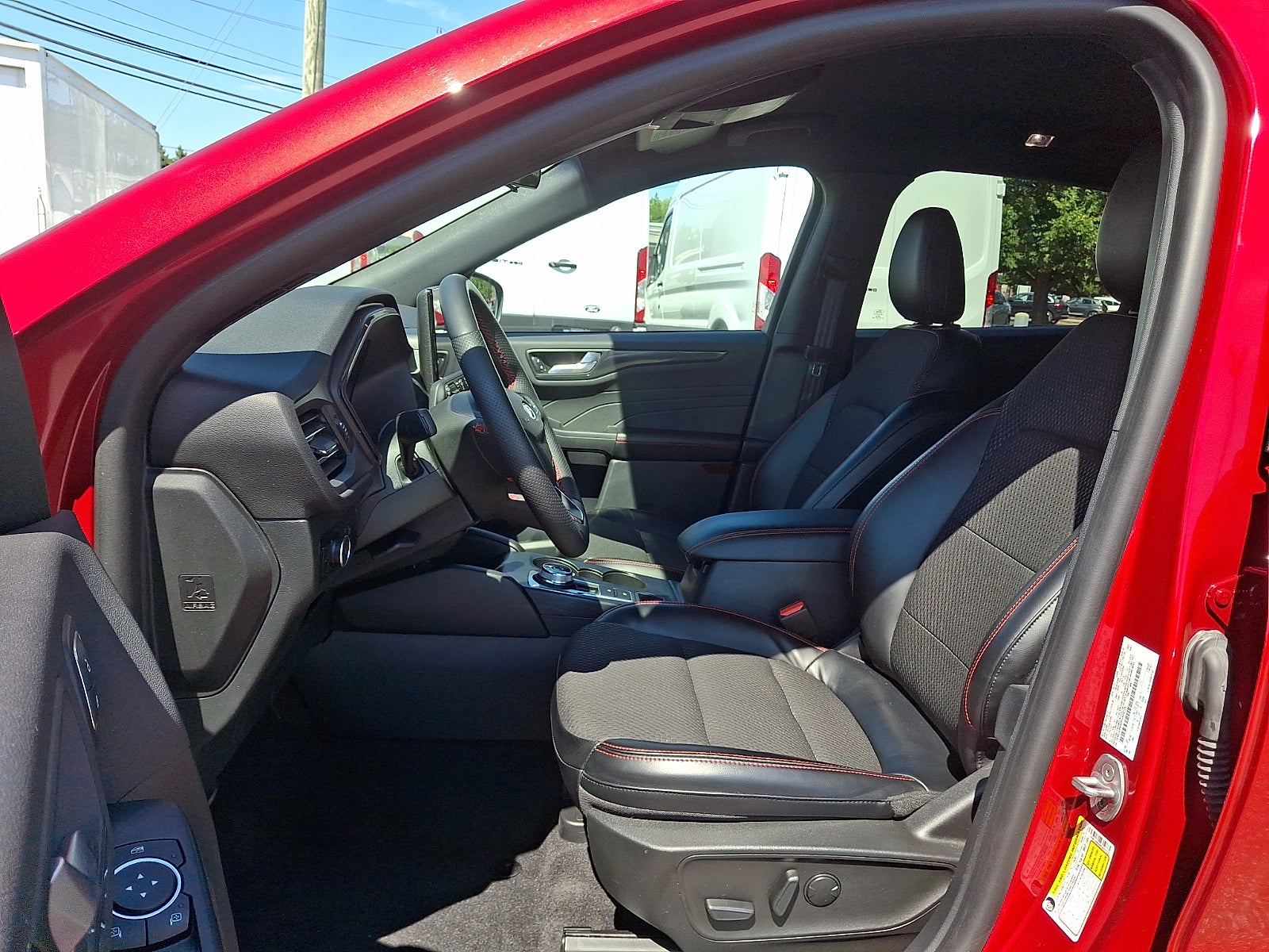 2023 Ford Escape ST-Line Select