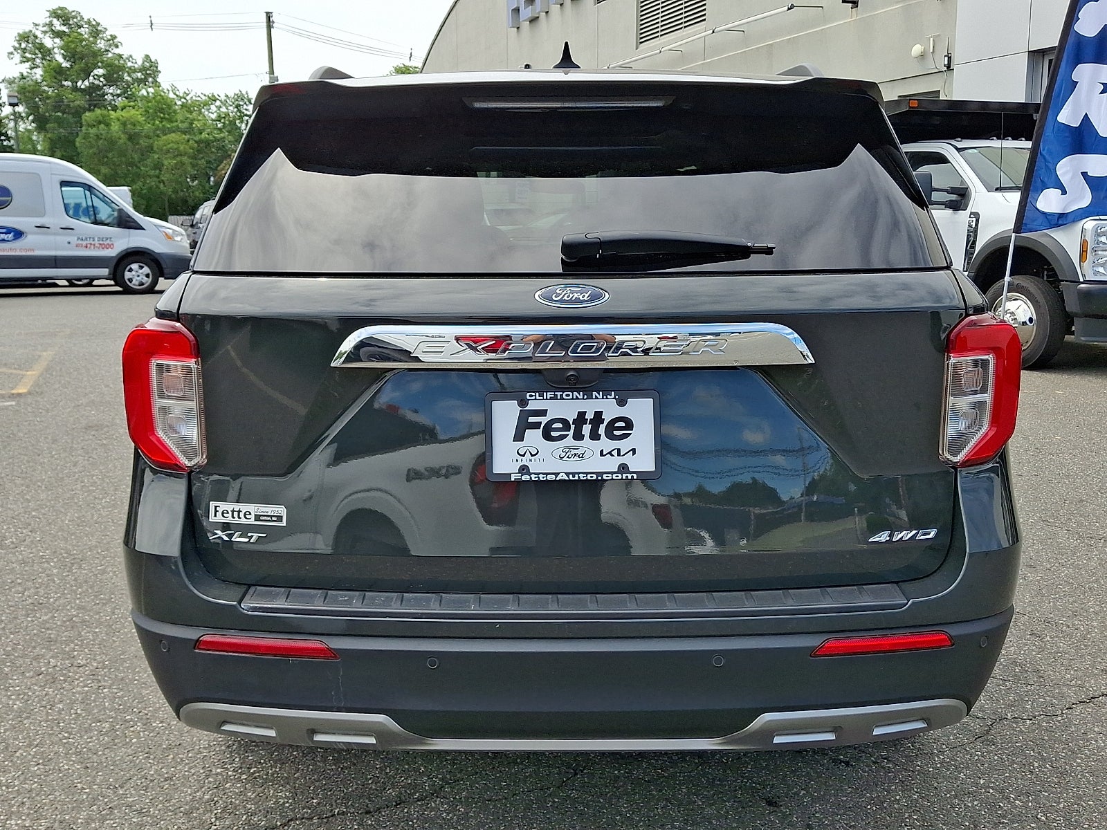 2023 Ford Explorer XLT
