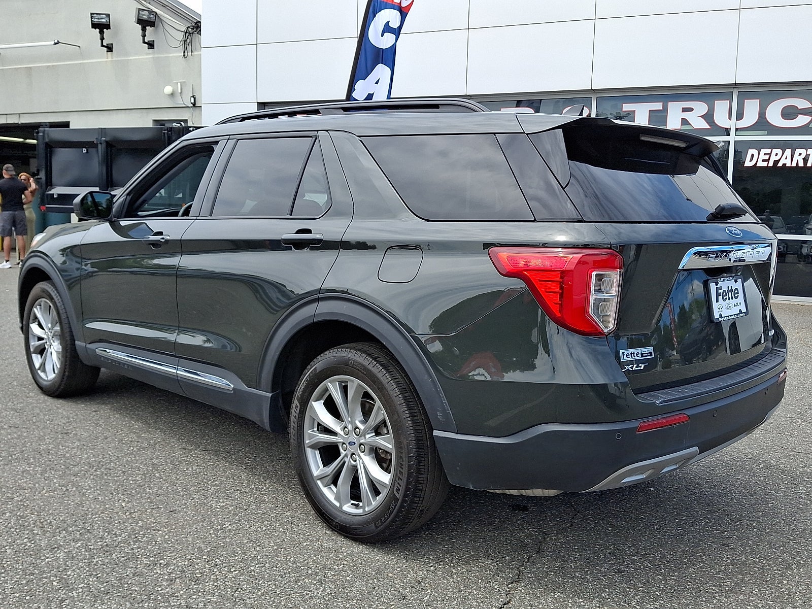 2023 Ford Explorer XLT