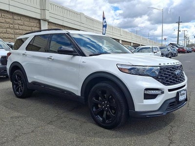 2023 Ford Explorer ST-Line