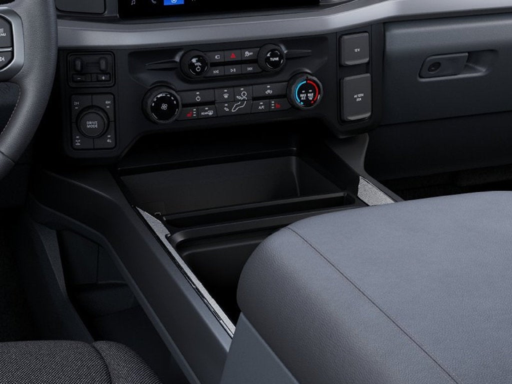 2027 Ford F-350SD XLT