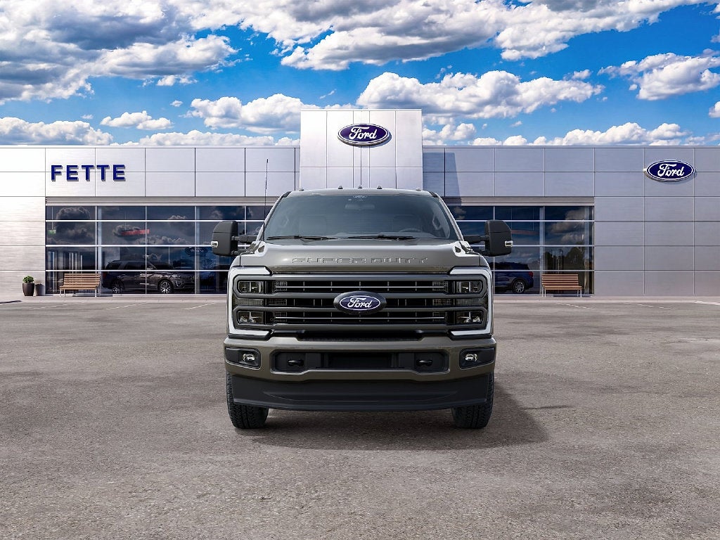 2027 Ford F-350SD XLT