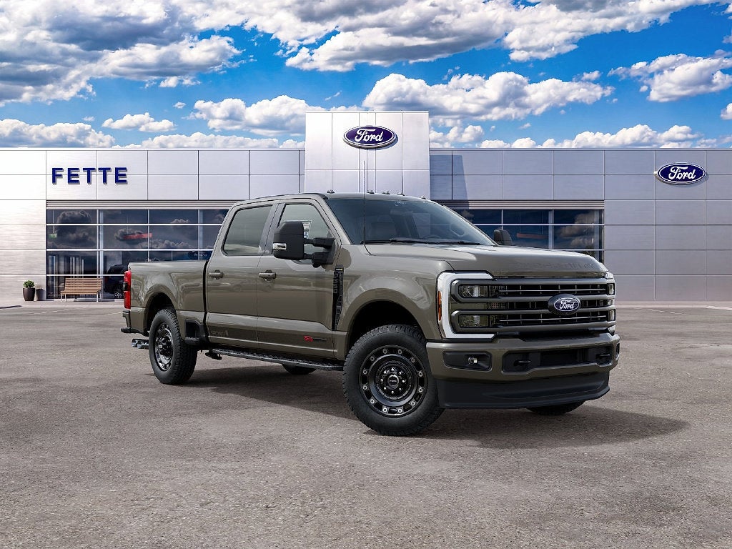 2027 Ford F-350SD XLT