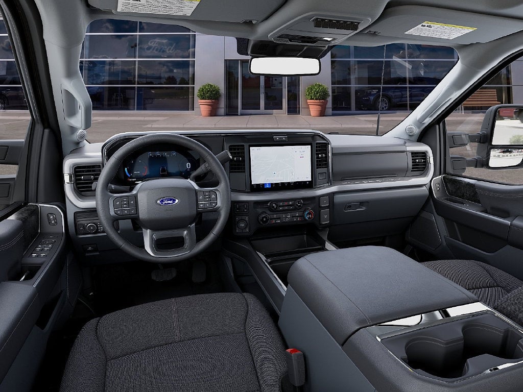 2027 Ford F-350SD XLT