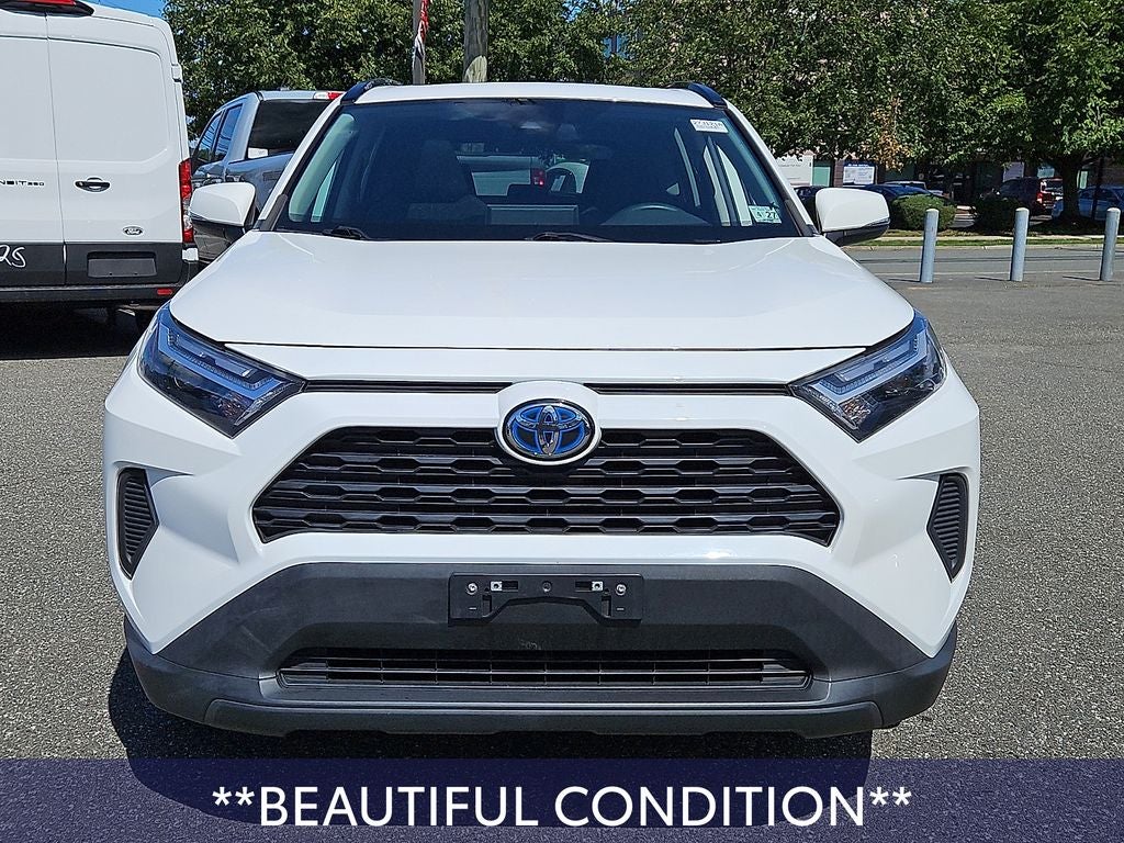 2022 Toyota RAV4 Hybrid XLE