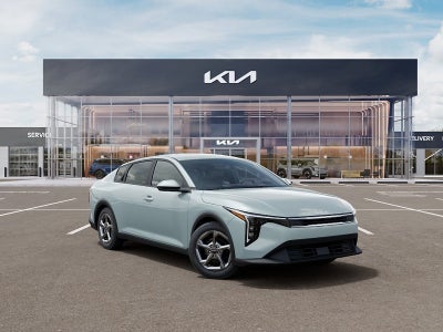 2026 Kia K4 LXS