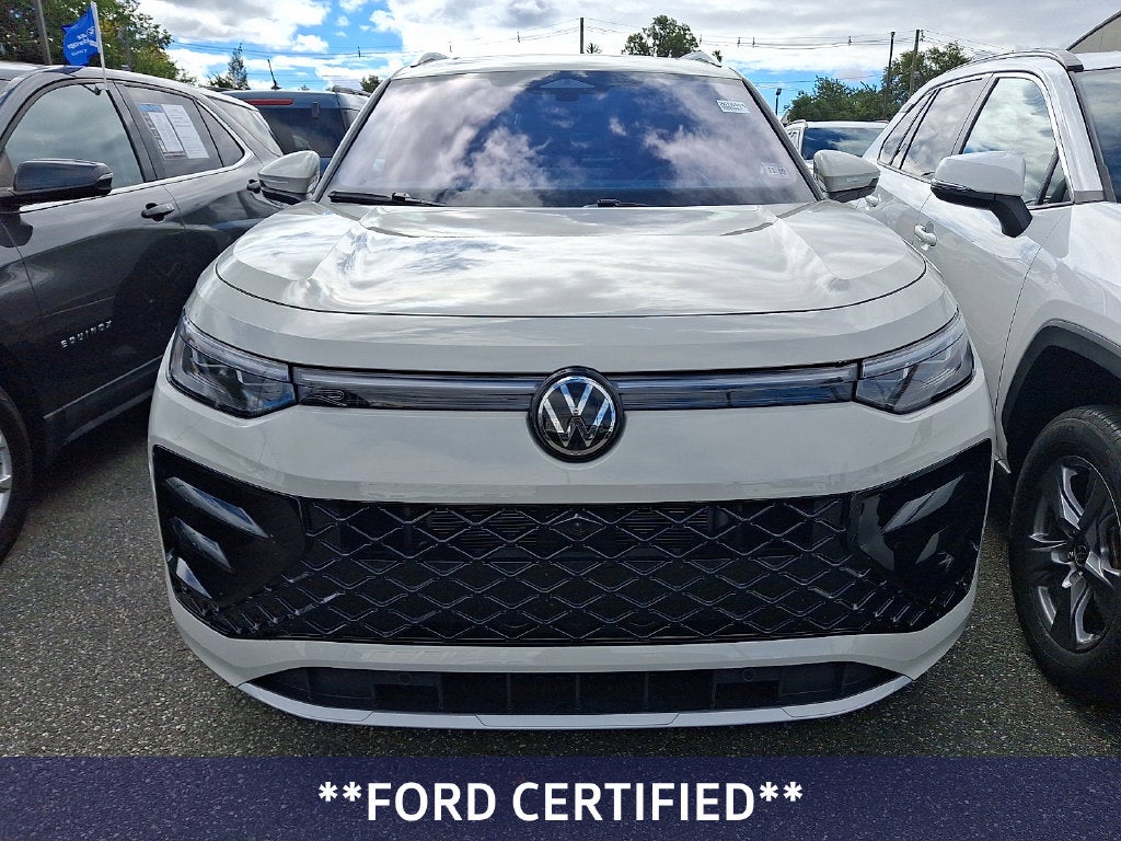 2026 Volkswagen Tiguan SEL R-Line Turbo