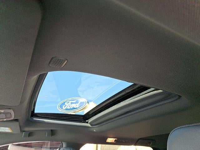 2024 Toyota Sienna XSE 7 Passenger