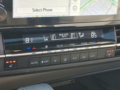 2024 Toyota Sienna XSE 7 Passenger