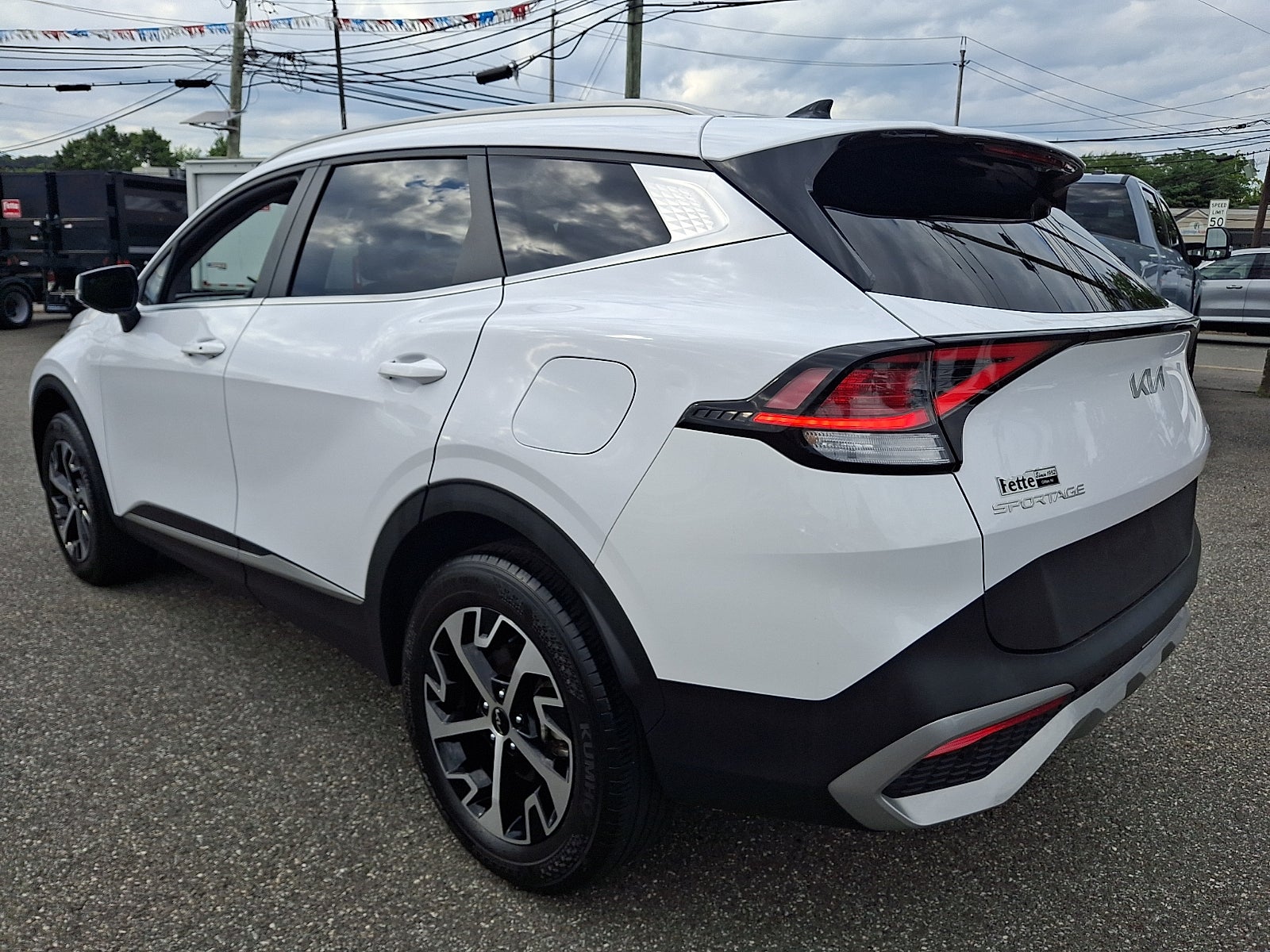 2023 Kia Sportage EX
