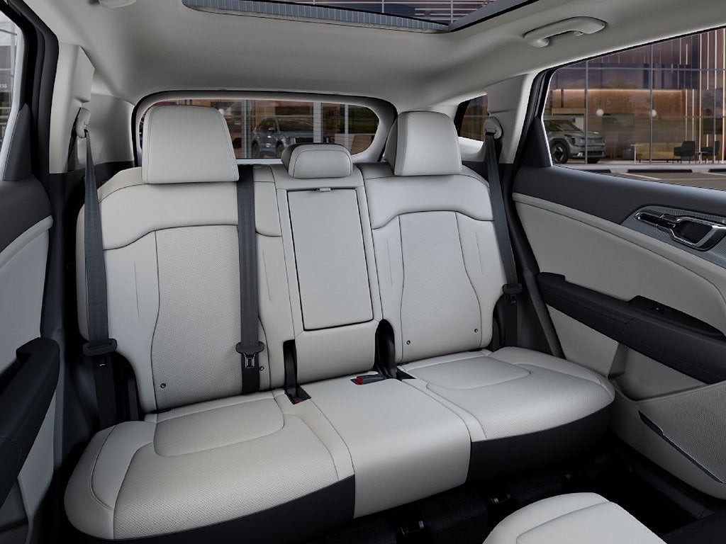 2027 Kia Sportage EX