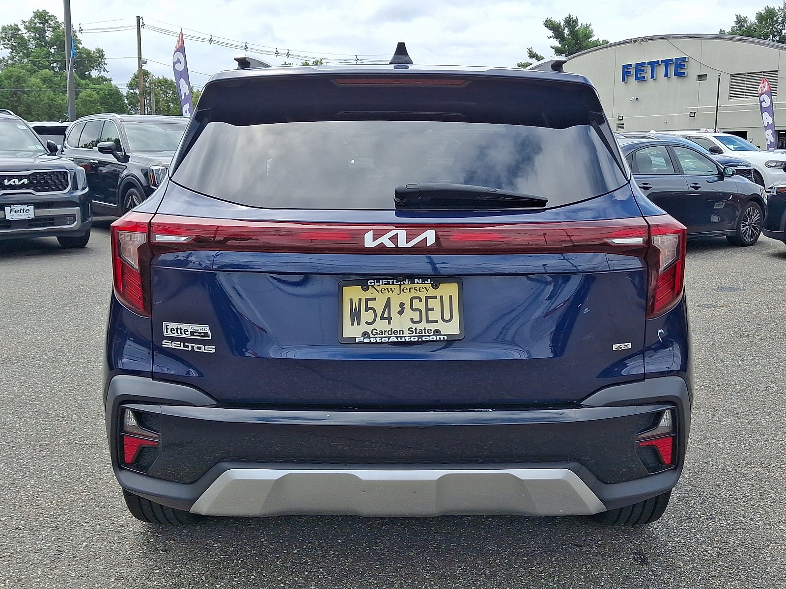 2024 Kia Seltos SX