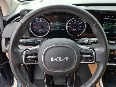 2024 Kia Carnival EX