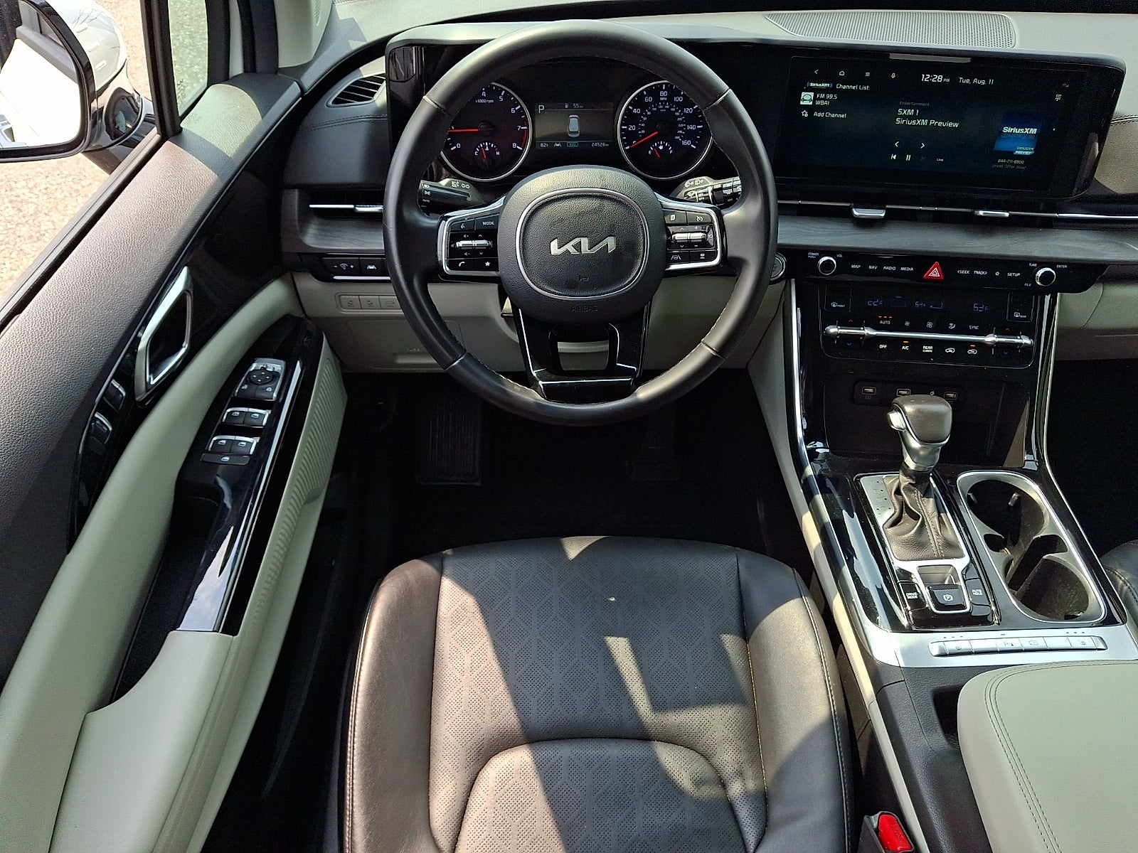 2024 Kia Carnival EX