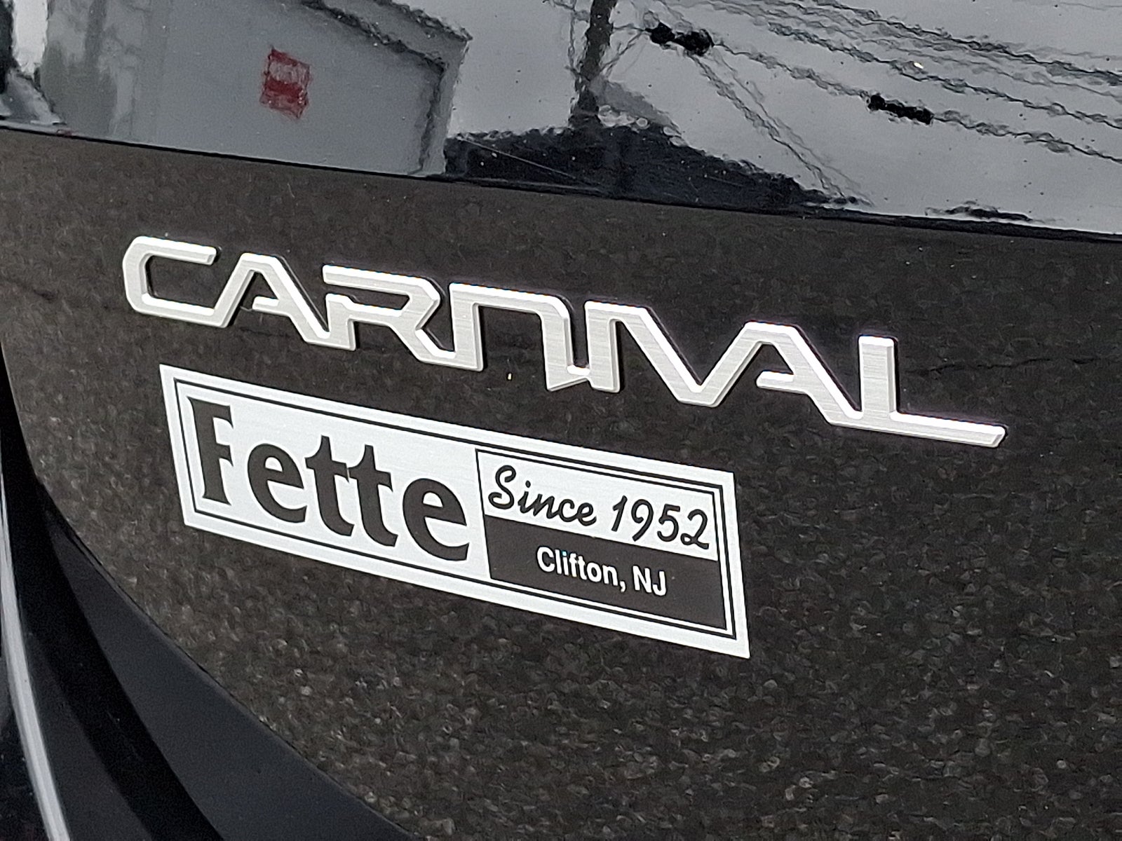 2024 Kia Carnival EX