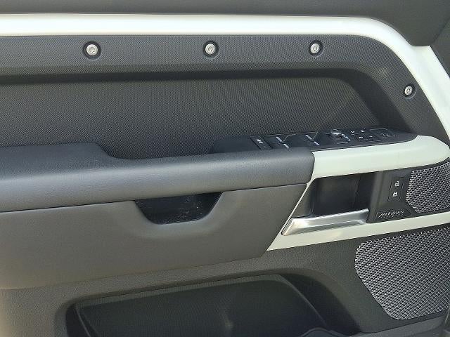2022 Land Rover Defender 110 X-Dynamic HSE