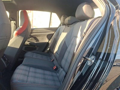 2024 Volkswagen Golf GTI SE