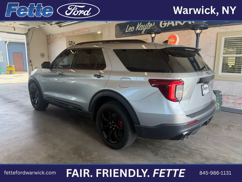 2023 Ford Explorer ST