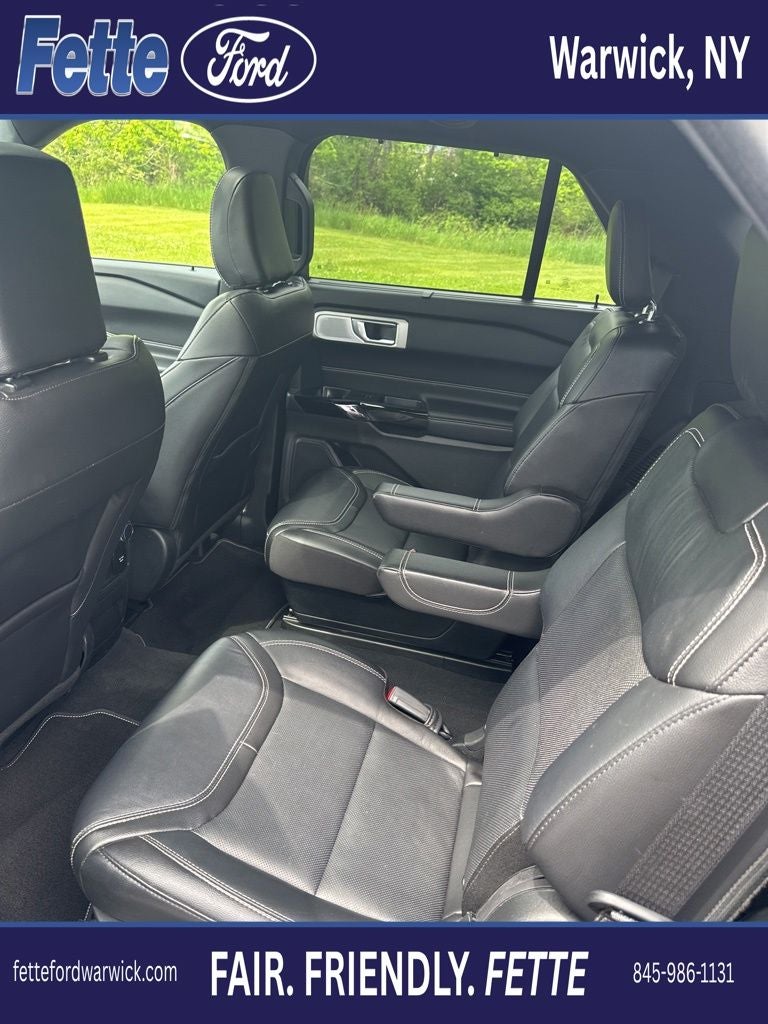 2022 Ford Explorer ST