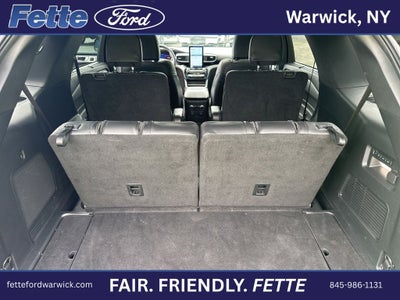 2022 Ford Explorer ST