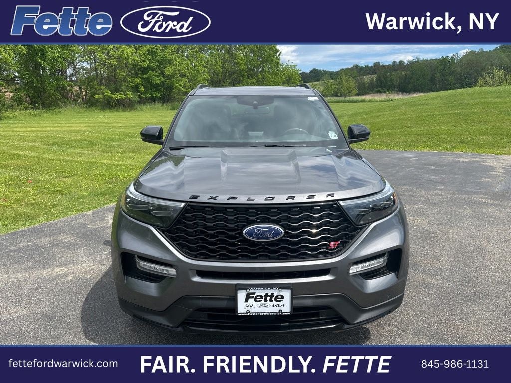 2022 Ford Explorer ST