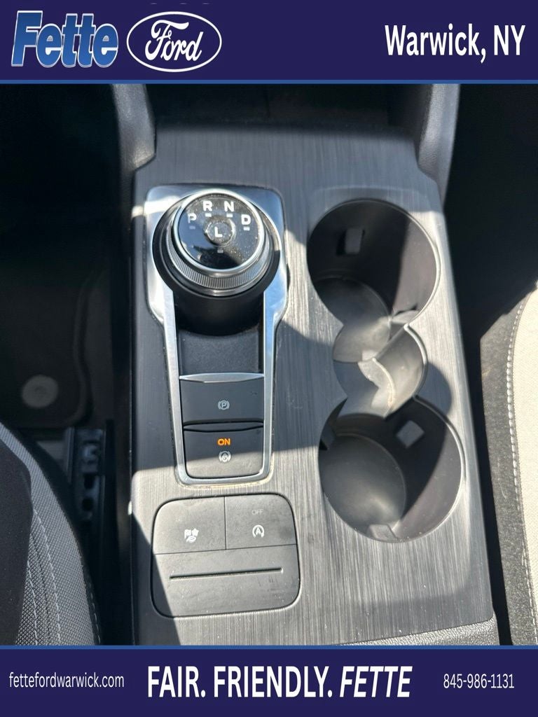 2022 Ford Escape S