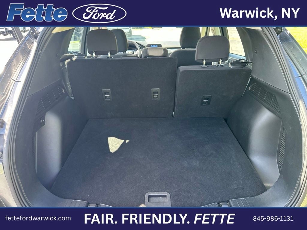 2022 Ford Escape S