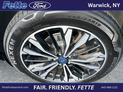 2022 Ford Escape SE