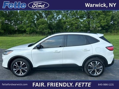 2022 Ford Escape SE