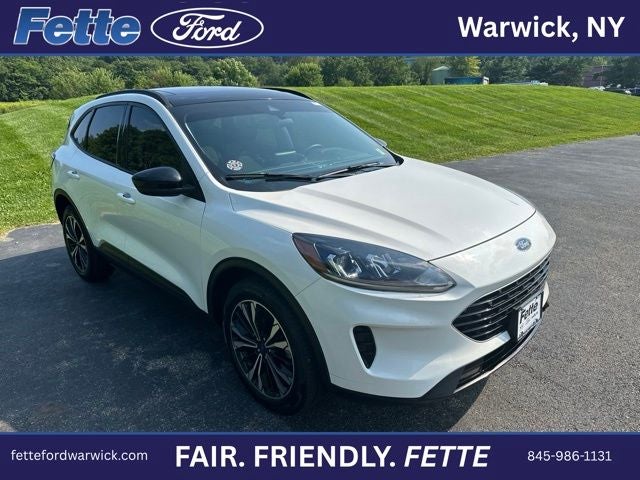 2022 Ford Escape SE