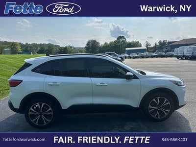 2022 Ford Escape SE