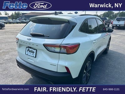 2022 Ford Escape SE