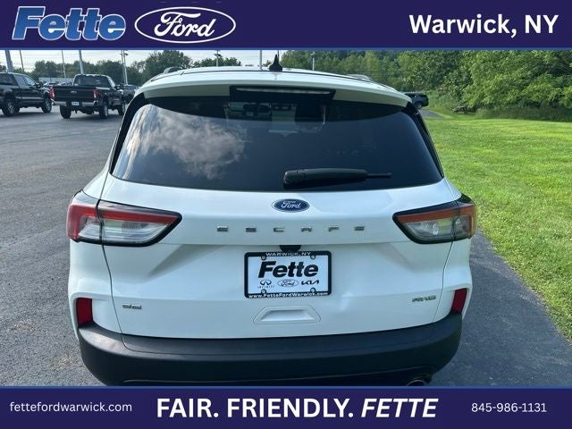2022 Ford Escape SE
