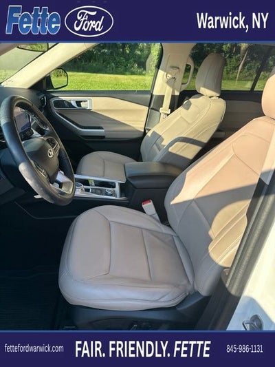 2023 Ford Explorer XLT