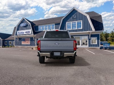 2027 Ford F-350SD Lariat