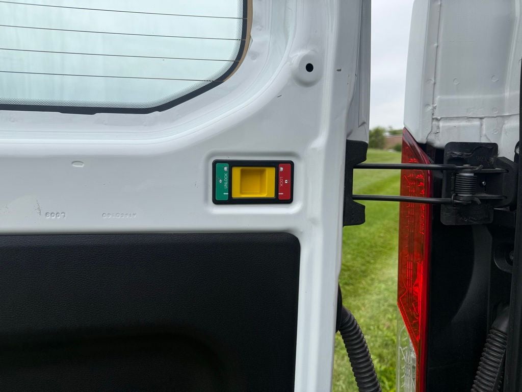 2024 Ford Transit-250 Base