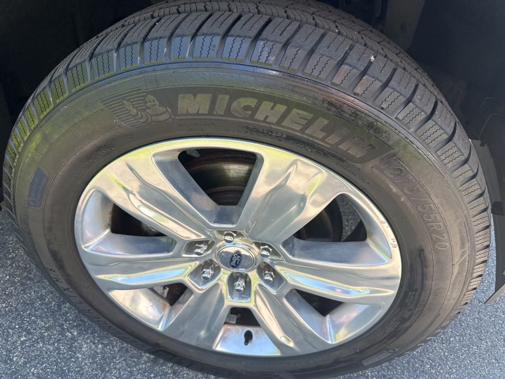 2017 Ford F-150 Platinum