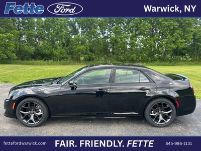 2023 Chrysler 300 S