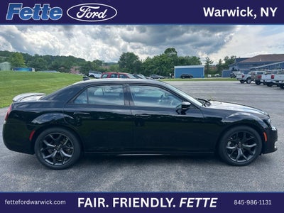 2023 Chrysler 300 S