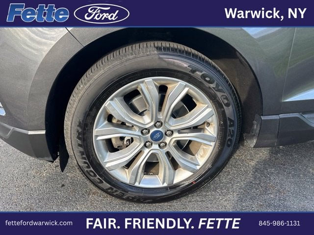 2020 Ford Edge Titanium