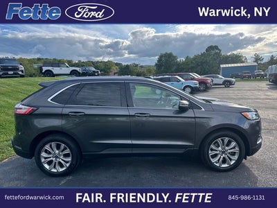 2020 Ford Edge Titanium